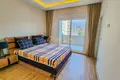 Квартира 6 комнат 260 м² Махмутлар центр, Турция