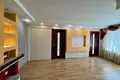 Mieszkanie 4 pokoi 59 m² Mińsk, Białoruś