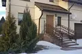 Cottage 180 m² Kalodishchy, Belarus