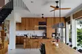 4-Schlafzimmer-Villa 377 m² Tumbak Bayuh, Indonesien