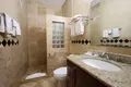 2 bedroom condo 125 m² West Bay, Honduras