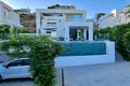 3-Schlafzimmer-Villa 273 m² Fuengirola, Spanien