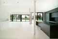 Villa de 4 dormitorios 430 m² Estepona, España