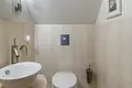 5 room house 385 m² Pruszkow, Poland
