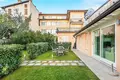 Mieszkanie 2 pokoi 77 m² Toscolano Maderno, Włochy