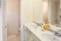 2 bedroom apartment 160 m² Marbella, Spain