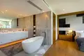 2 bedroom condo 130 m² Phuket, Thailand