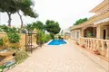 4 bedroom house 180 m² Playa Flamenca I, Spain