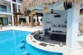 2 bedroom condo 123 m² West Bay, Honduras