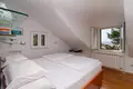 Villa de tres dormitorios 198 m² Sutivan, Croacia
