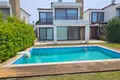 Villa 8 bedrooms 289 m² Skala Fourkas, Greece