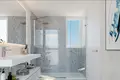 4 bedroom apartment 132 m² La Linea de la Concepcion, Spain