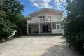 Casa 5 habitaciones 200 m² en Lastva Grbaljska, Montenegro