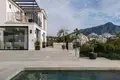 villa de 5 chambres 263 m² Marbella, Espagne