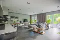 Apartamento 4 habitaciones 145 m² Varsovia, Polonia