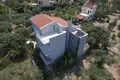 Dom 9 pokojów 400 m² Karoutes, Grecja