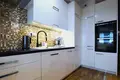 Mieszkanie 3 pokoi 72 m² Warszawa, Polska