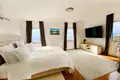 Villa de 4 dormitorios 250 m² Rijeka-Rezevici, Montenegro
