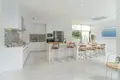 3 bedroom townthouse 352 m² Phuket, Thailand