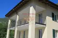 2 bedroom apartment 65 m² Lenno, Italy