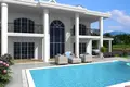 4 bedroom house 775 m² Oludeniz, Turkey