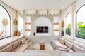 Villa mit 2 Schlafzimmern 110 m² Canggu, Indonesien