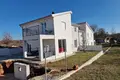 Villa 8 Schlafzimmer 380 m² Poreč, Kroatien