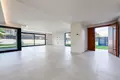 4-Schlafzimmer-Villa 257 m² l Alfas del Pi, Spanien