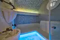 Villa 14 habitaciones 710 m² Bijela, Montenegro