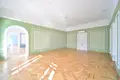 Office 1 941 m² in Central Administrative Okrug, Russia