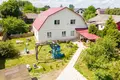 Casa de campo 229 m² Kalodziscanski selski Savet, Belarús