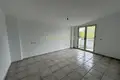 4 bedroom apartment 264 m² Golem, Albania