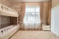 4 room house 220 m² in poselenie Filimonkovskoe, Russia