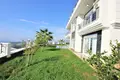 4 room villa 220 m² Alanya, Turkey