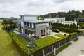 4 bedroom house 400 m² Jurmala, Latvia