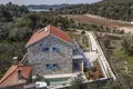 villa de 5 chambres 300 m² Comitat de Šibenik-Knin, Croatie