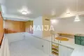 Apartamento 8 habitaciones 210 m² Helsinki sub-region, Finlandia