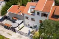 Haus 6 zimmer 150 m² Dobrota, Montenegro