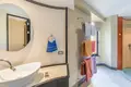 2 bedroom condo 240 m² Phuket, Thailand