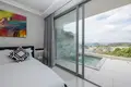 Mieszkanie 2 pokoi 118 m² Karon, Tajlandia