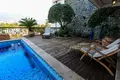 villa de 5 dormitorios 1 500 m² Budva, Montenegro