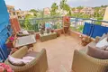 Mieszkanie 3 pokoi 110 m² Pafos, Cypr