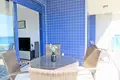 Mieszkanie 2 pokoi 77 m² Torrevieja, Hiszpania