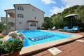 Hotel 450 m² Stadt Pola, Kroatien