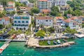 Casa 18 habitaciones 400 m² Dobrota, Montenegro