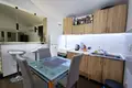 2 bedroom apartment 100 m² Budva, Montenegro