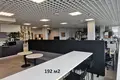 Oficina 2 habitaciones 186 m² en Minsk, Bielorrusia