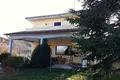 Adosado 9 habitaciones 270 m² Terni, Italia
