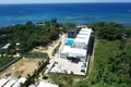 2 bedroom condo 123 m² West Bay, Honduras