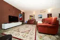 Villa de 4 dormitorios 495 m² Budva, Montenegro